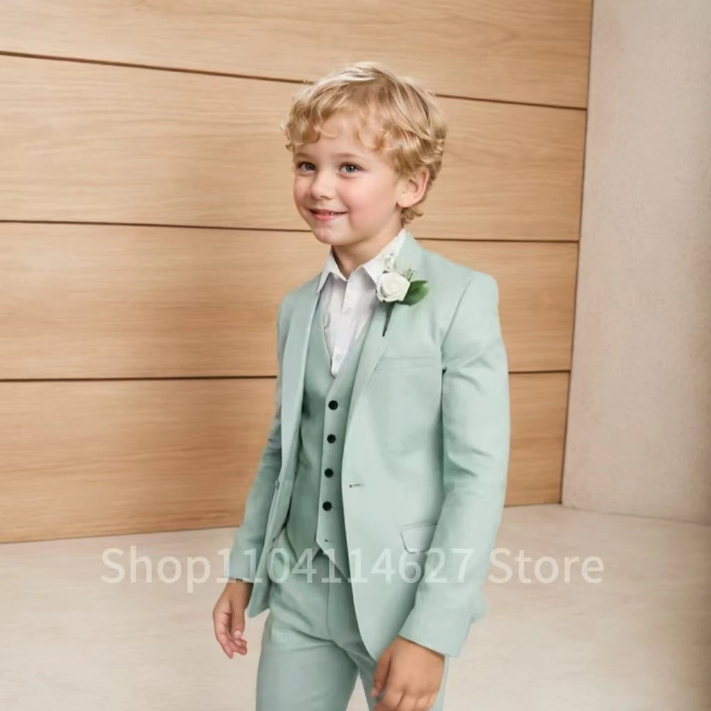 High-Quality Boys’ 3-Piece Tuxedo – Blazer, Vest & Trousers