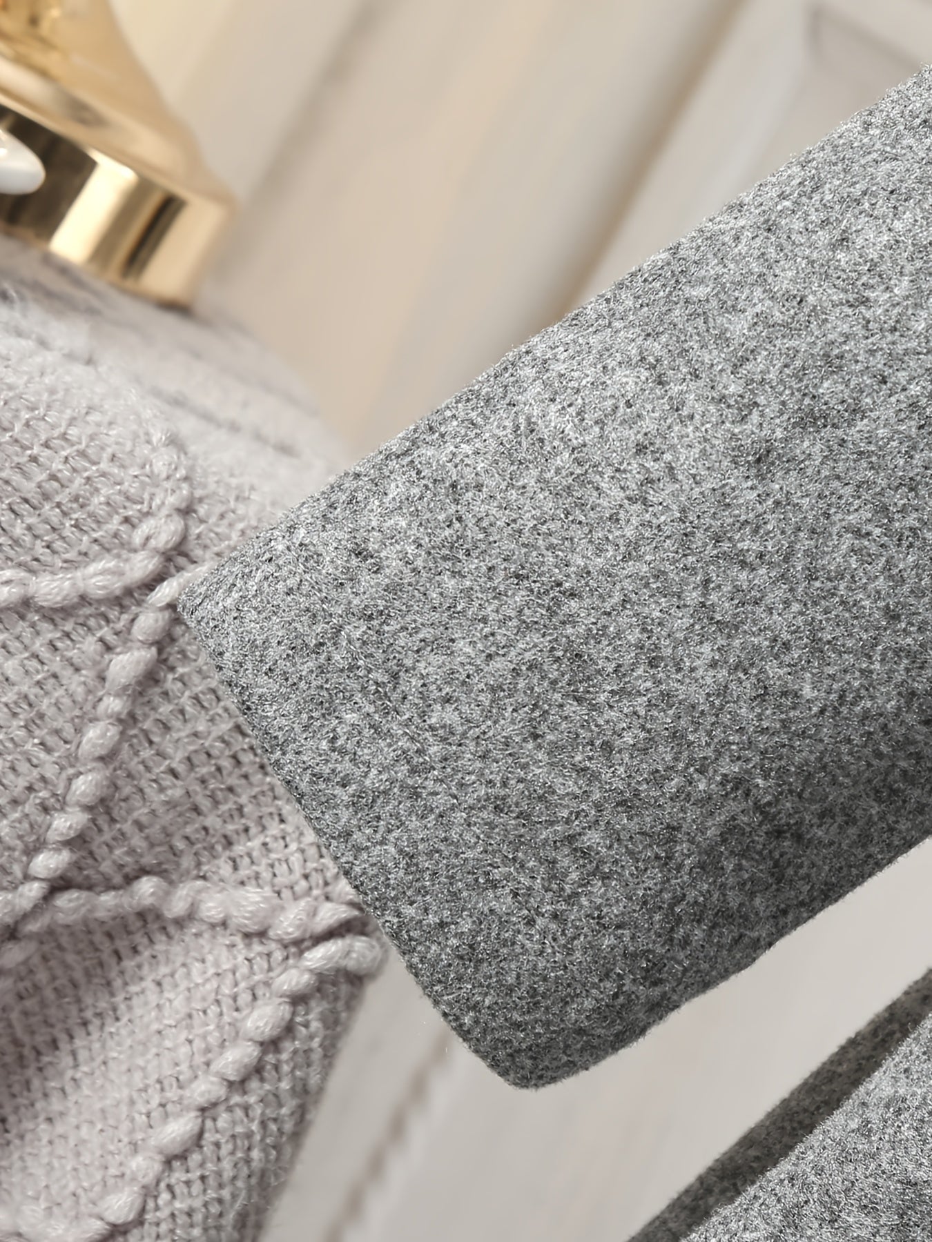 Girls' Autumn and Winter Warm Fashion Bow Double-Breasted Tweed Long Coat with Hat Accessory