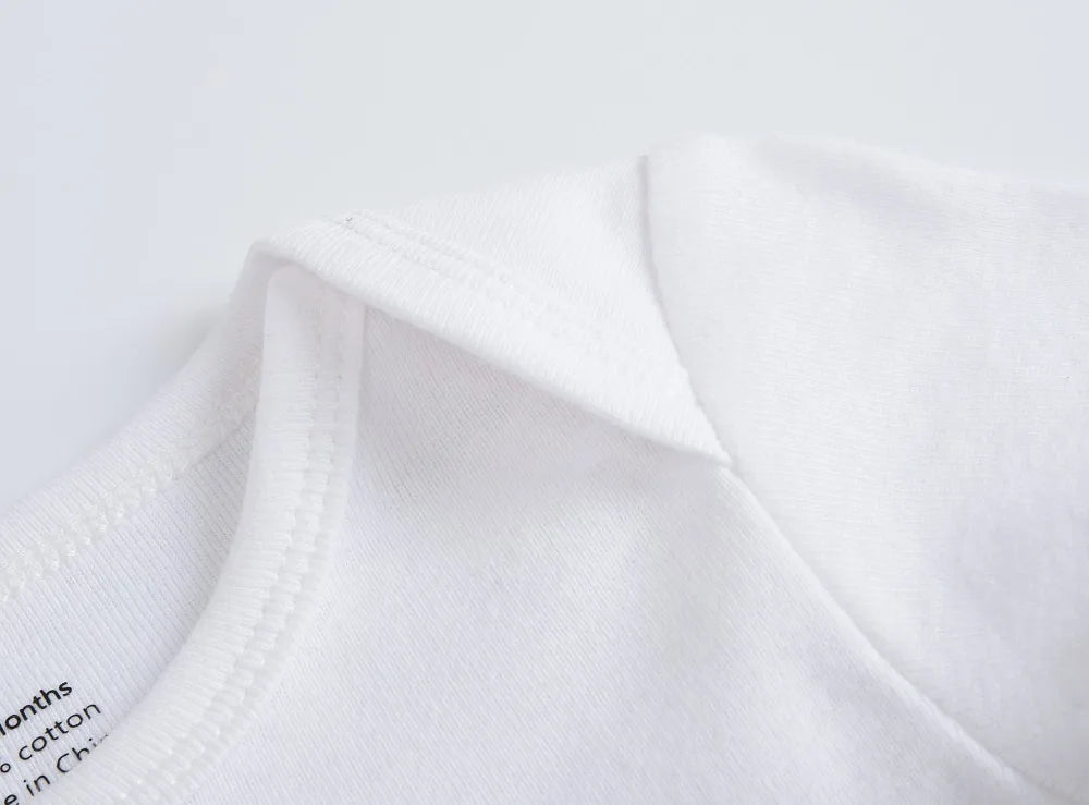 Short Sleeve Baby Bodysuit – Soft Cotton (0–24M)
