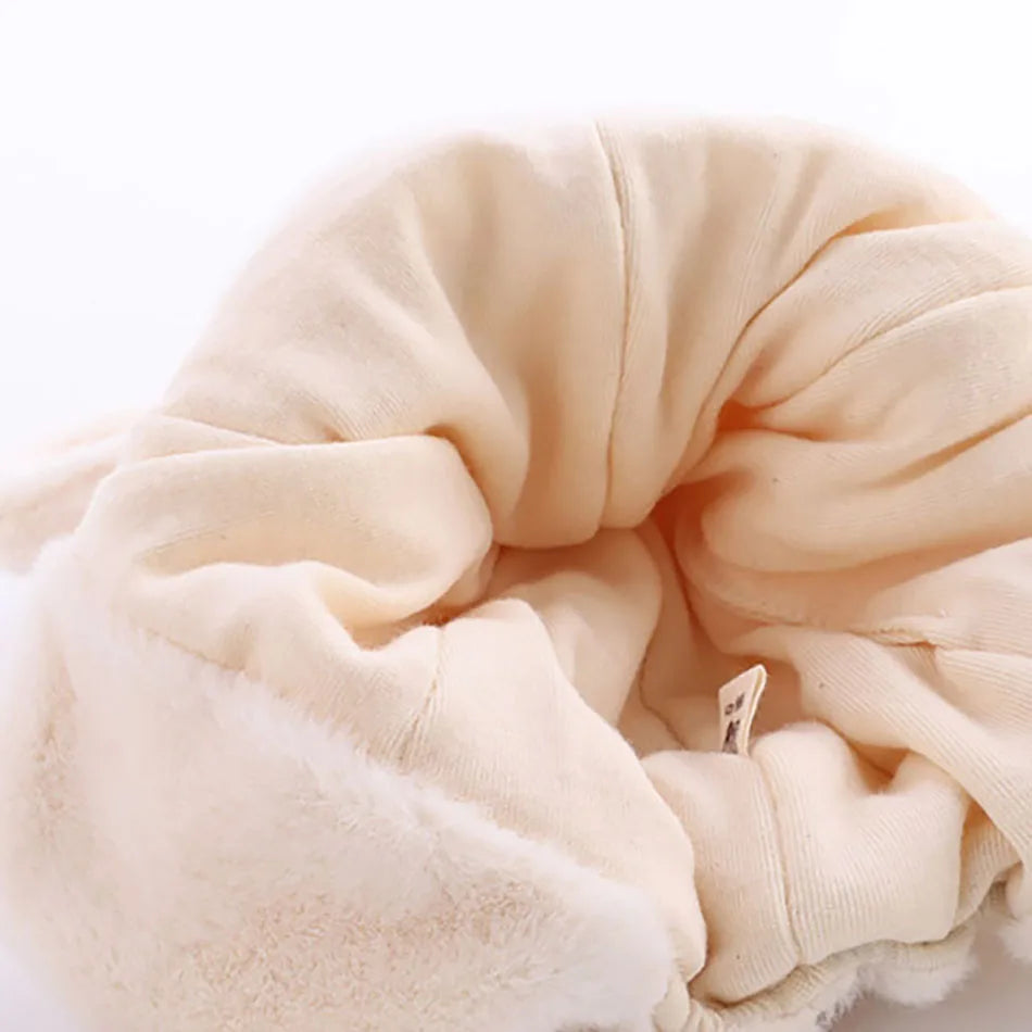 Comfy Plush Hat for Babies – Cold Weather