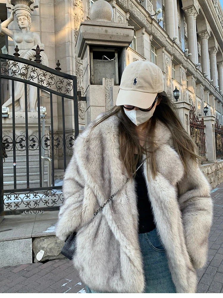 Luxury Fluffy Faux Fox Fur Jacket – Casual & Cozy