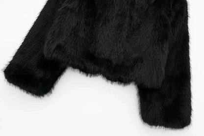 Cozy Black Faux Fur Outerwear – Trendy & Warm