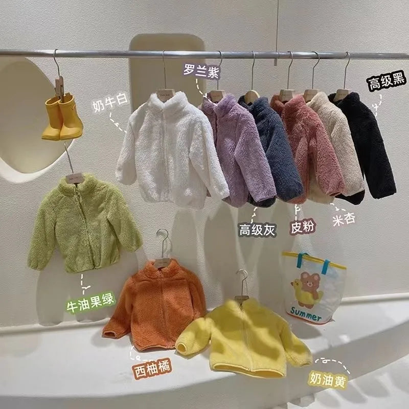 Minimalist Kids’ Winter Jacket – Soft & Warm