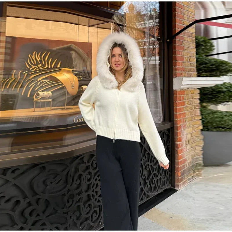 Fashionable Ladies’ Sweater Coat – 2025 Autumn New