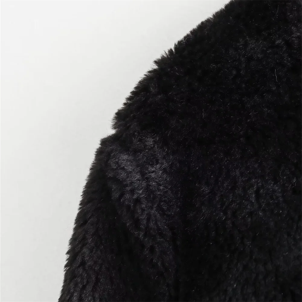 Winter Classic: Women's Round Neck Outerwear