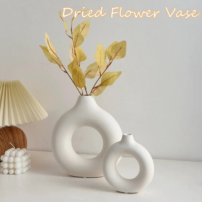 Elegant Simplicity: Pure White Donut Design Vase for Chic Table Decor