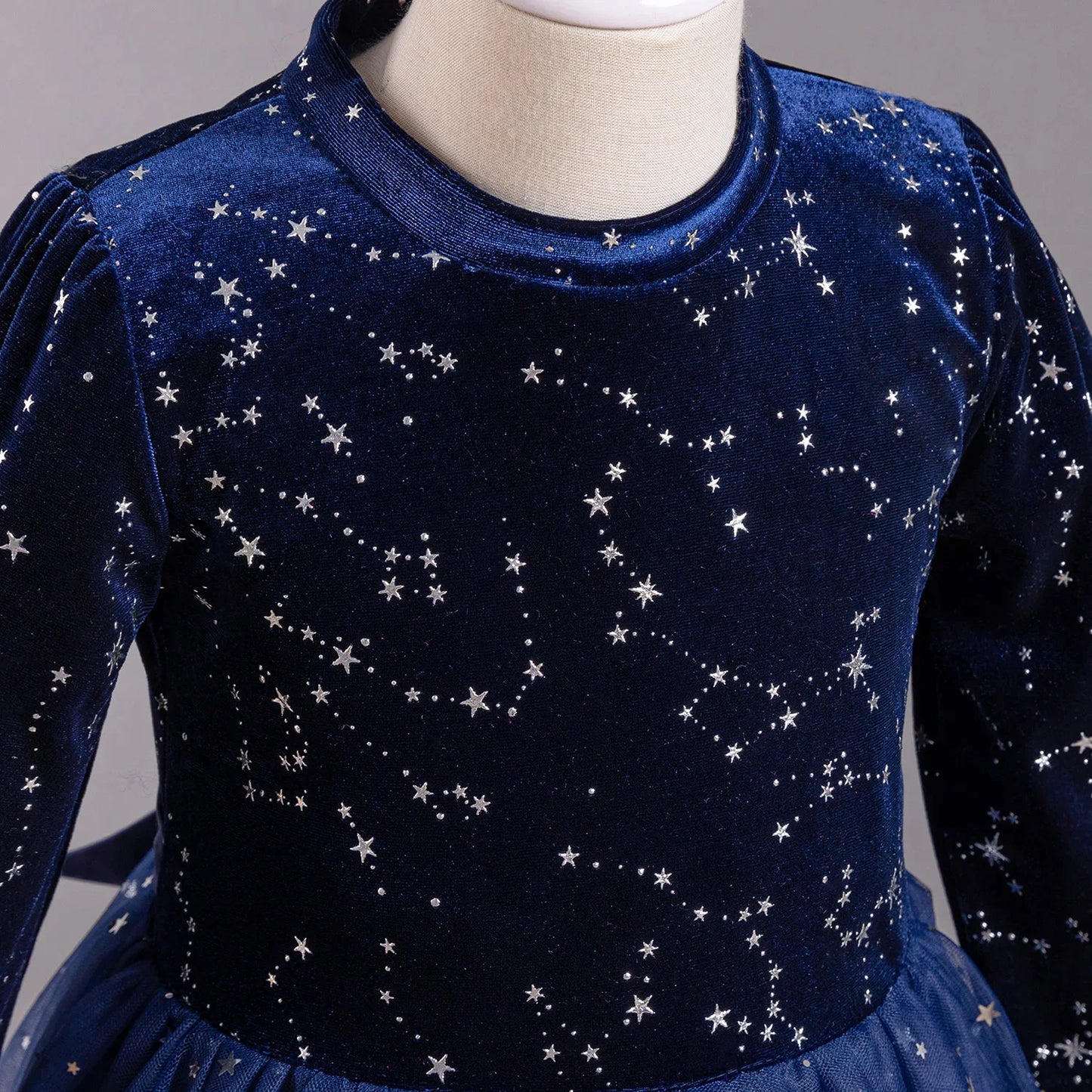 Girls Elegant Lace Wedding & Party Princess Dress