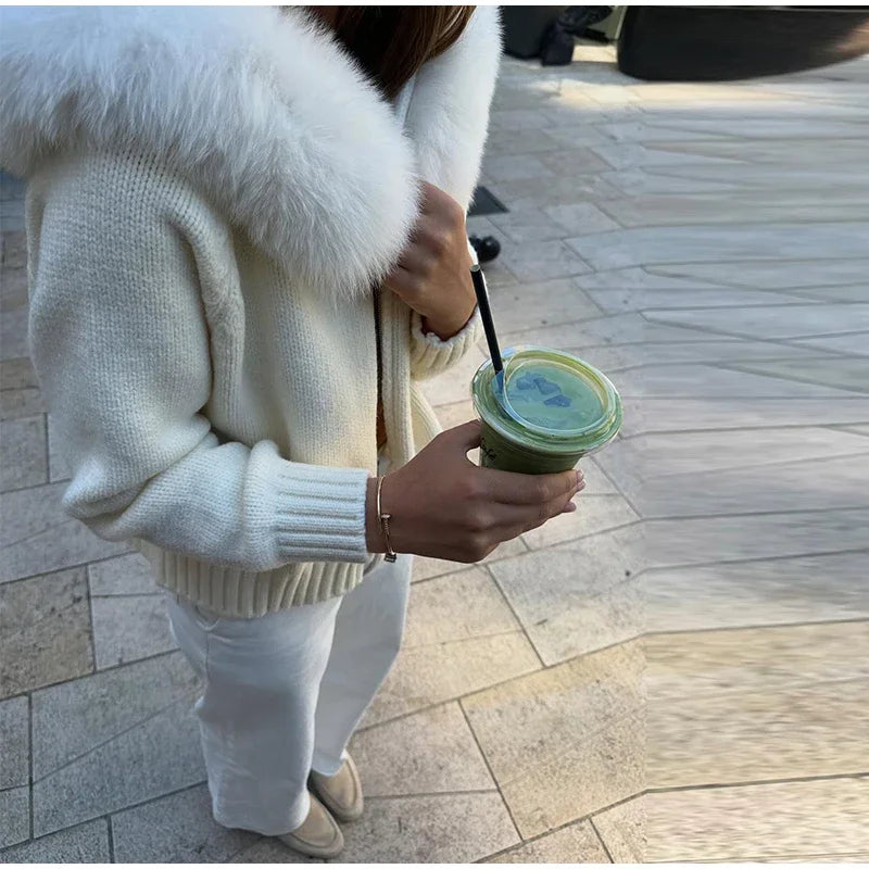 Fashionable Ladies’ Sweater Coat – 2025 Autumn New