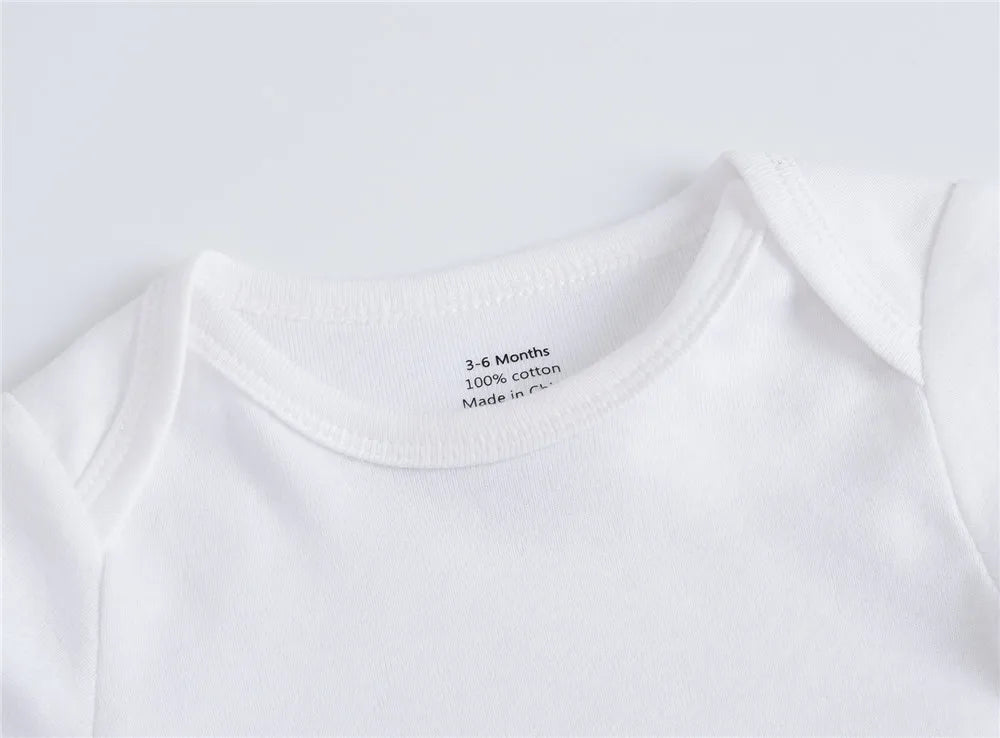 Short Sleeve Baby Bodysuit – Soft Cotton (0–24M)