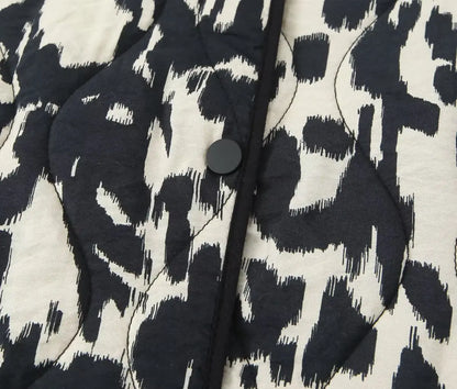 Commuter Style Cotton Jacket – Animal Print & Long Sleeve