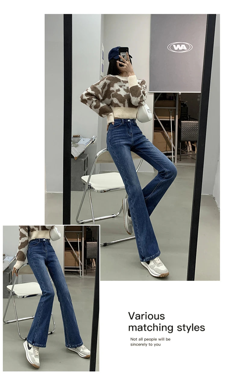 Cozy Chic: Fleece-Lined Flared Jeans for Stylish Winter Warmth