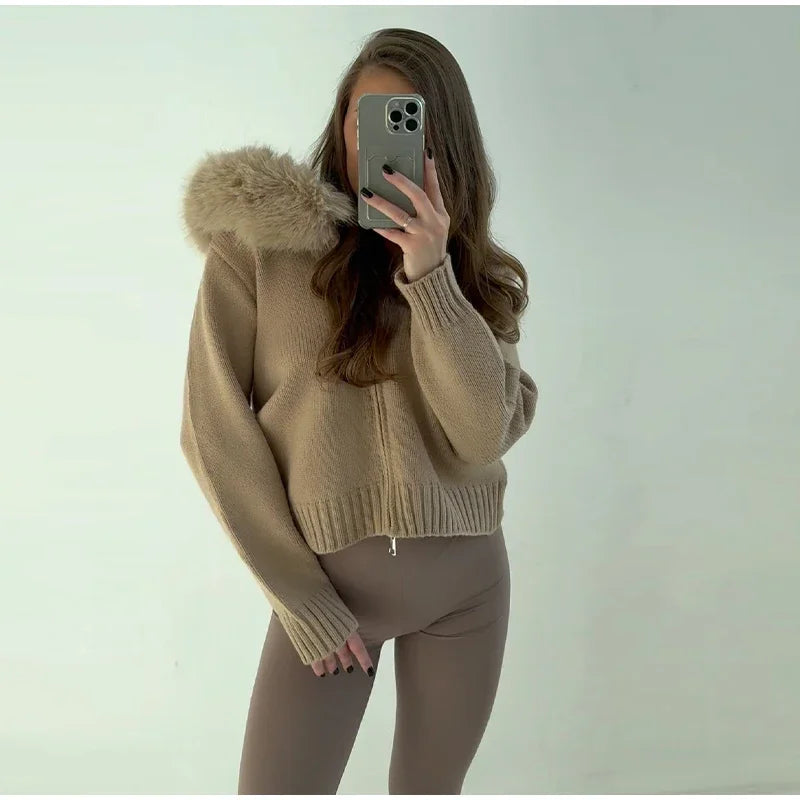 Fashionable Ladies’ Sweater Coat – 2025 Autumn New