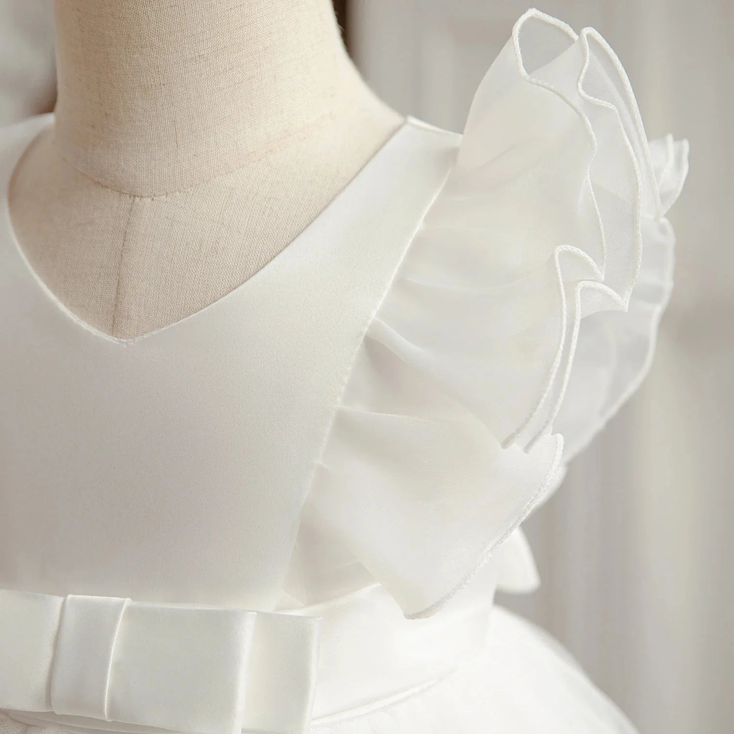 Flower Girl Party Dress with Bow & Flying Sleeves