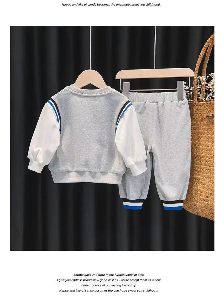 Disney Mickey 2-Piece Tracksuit: Adorable Comfort for Kids