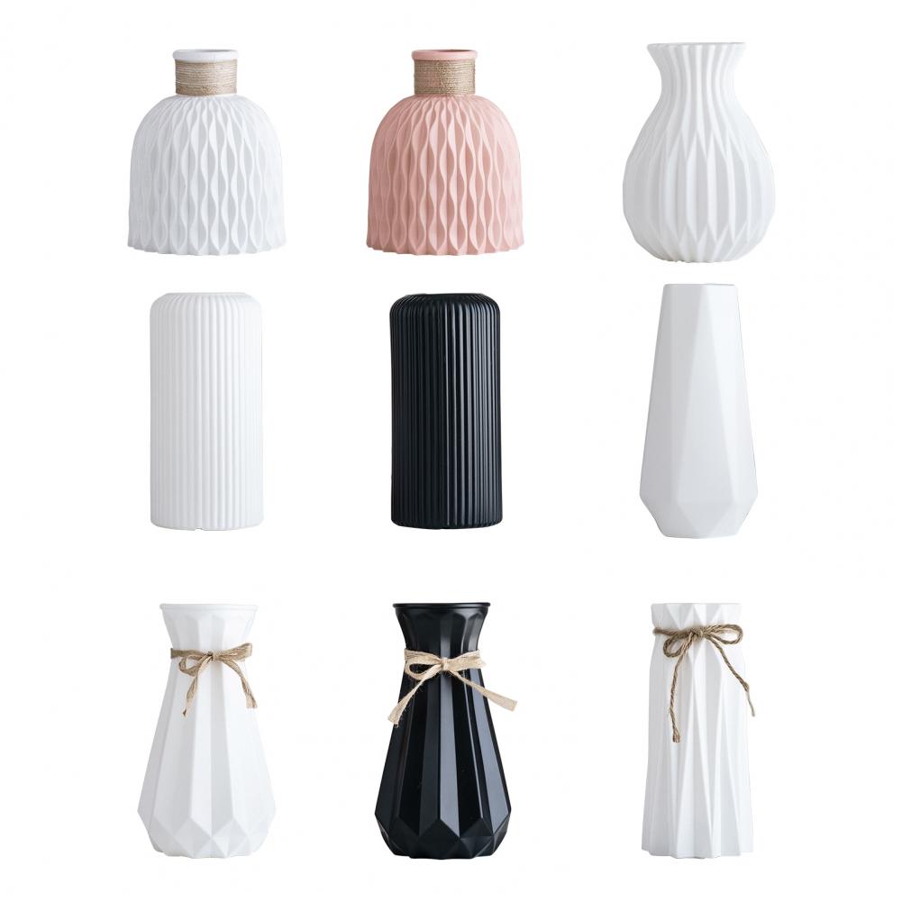 Elegant Simple Vase: Exquisite Centerpiece for Dining Room Decor