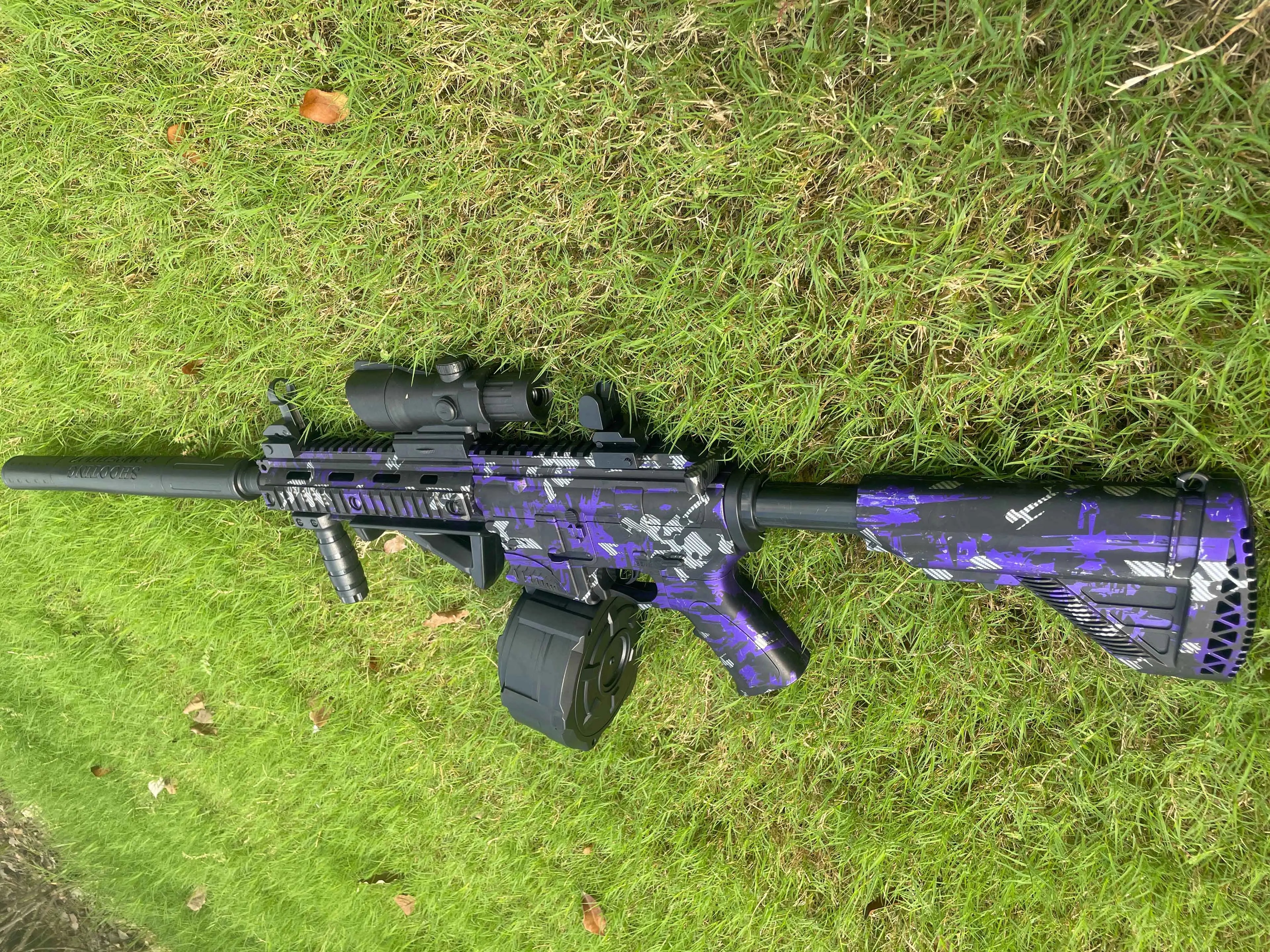 Ultra Shoppings M416 Gel Blaster Gun for men and teens, full auto, 16m shooting range, ideal for outdoor battlefield play