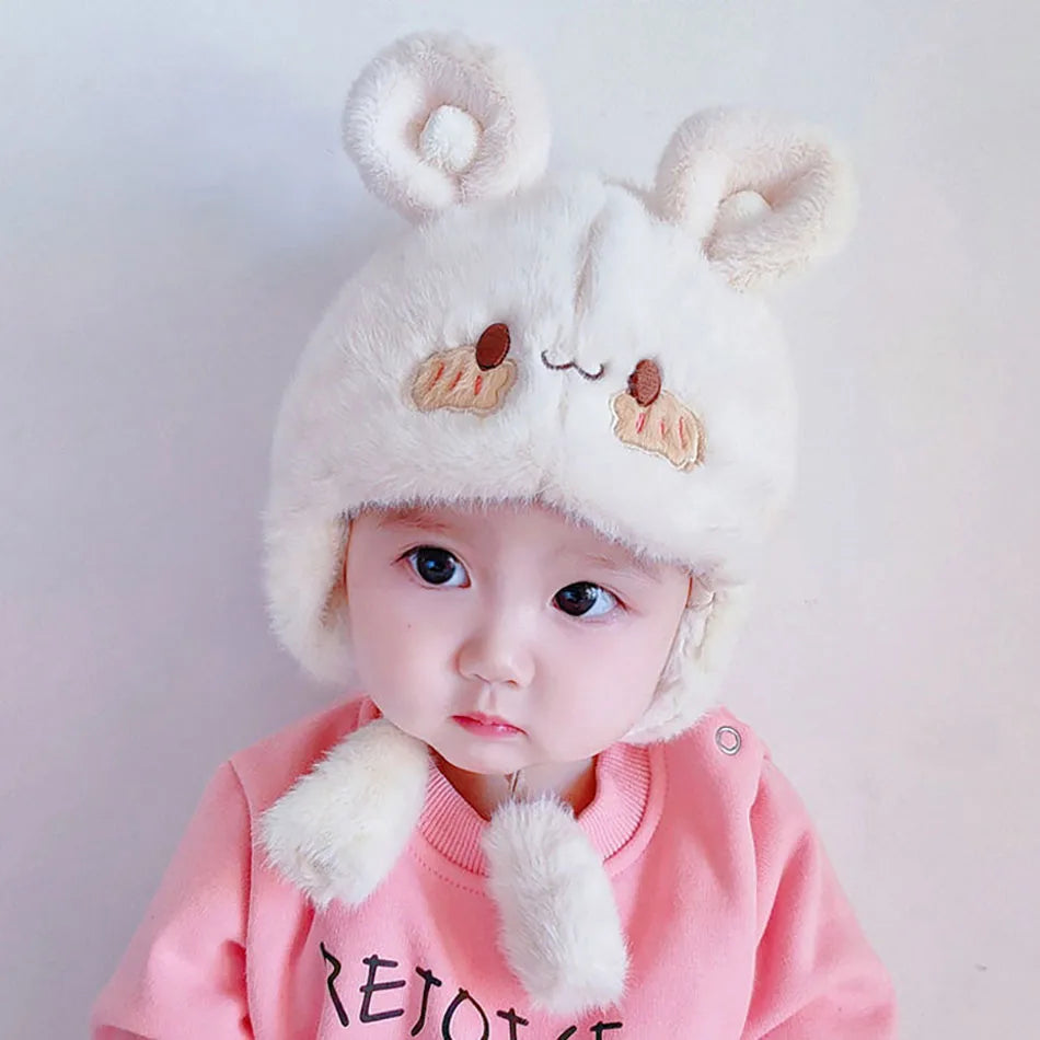 Comfy Plush Hat for Babies – Cold Weather