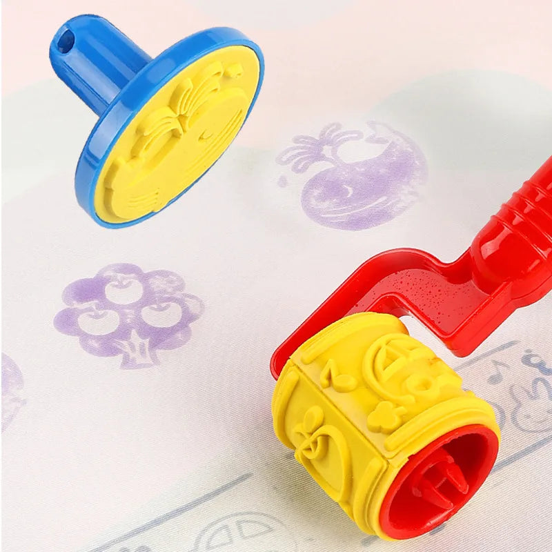 Magic Water Drawing Mat – Reusable Coloring & Doodle Board for Kids