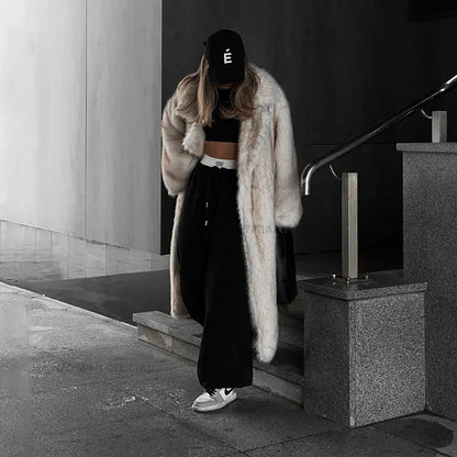 Street Chic: Warm Faux Fox Fur Jacket for Winter