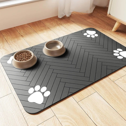 Mess-Free Mealtime: Absorbent Pet Feeding Mat with Waterproof Backing