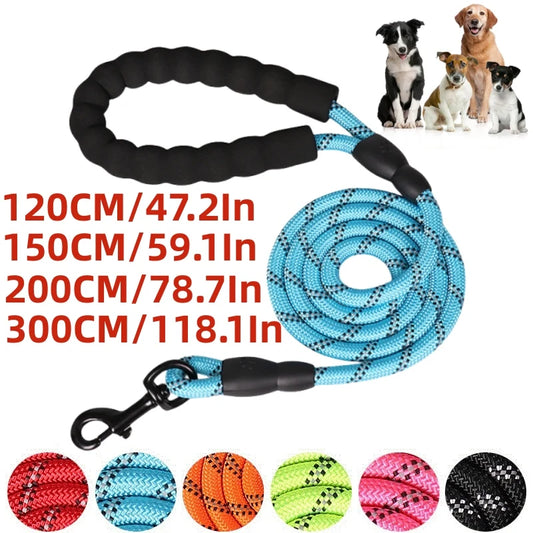 Durable Dog Leash: Soft Handle & Reinforced Strength for All Sizes