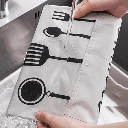 2024 Waterproof & Oil-Proof Kitchen Apron – Unisex Cooking & Baking Essential