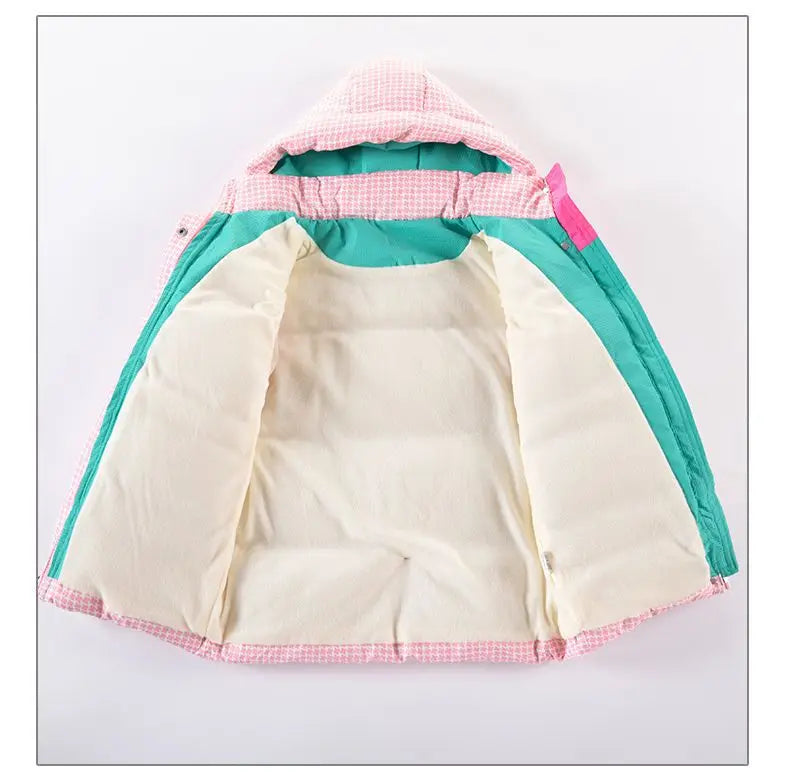 Warm Grid Design Jacket for Girls – Bonus Bear Toy 2025