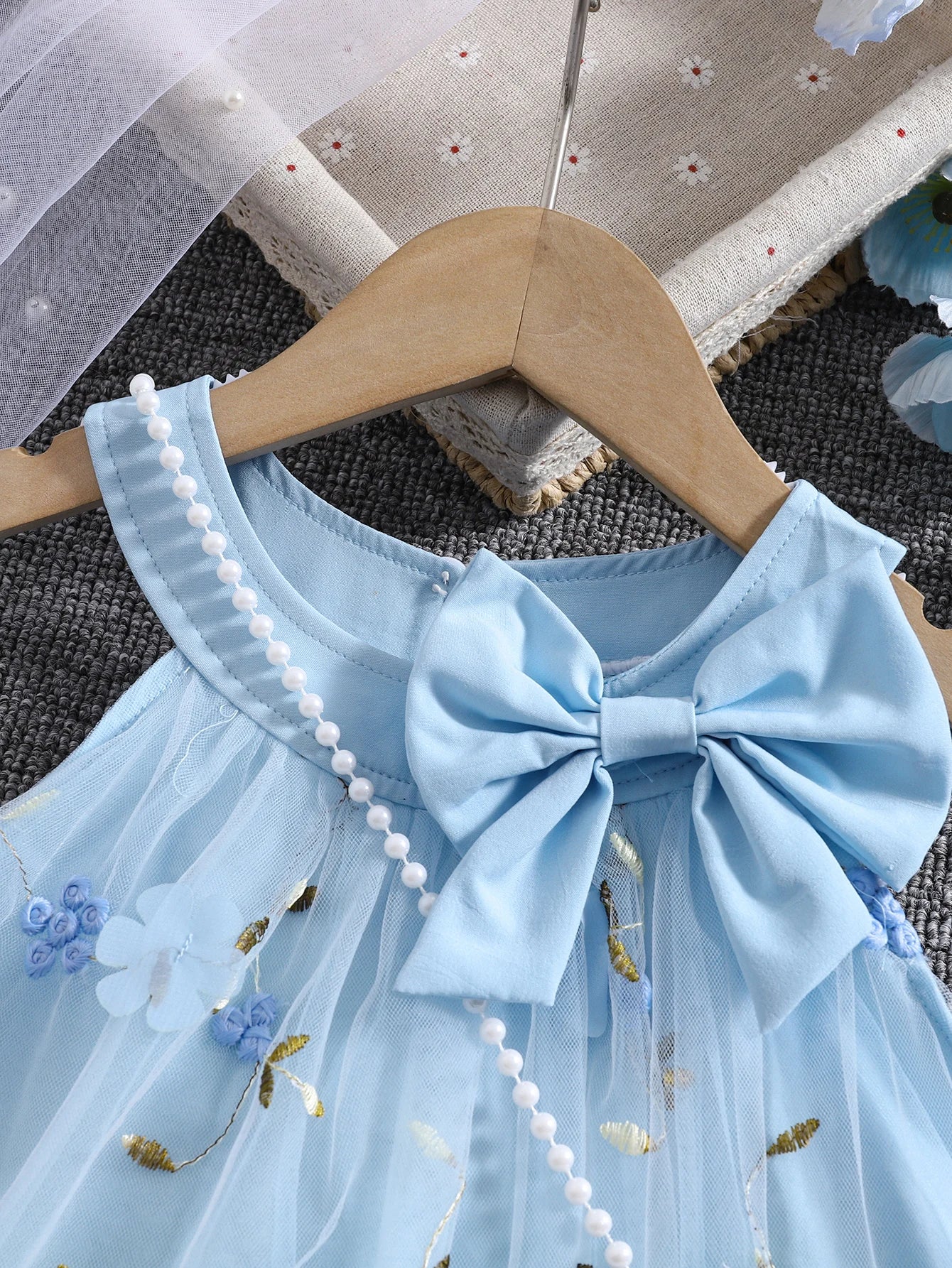 Girls' Summer Halter Dress with 3D Flowers & Bag