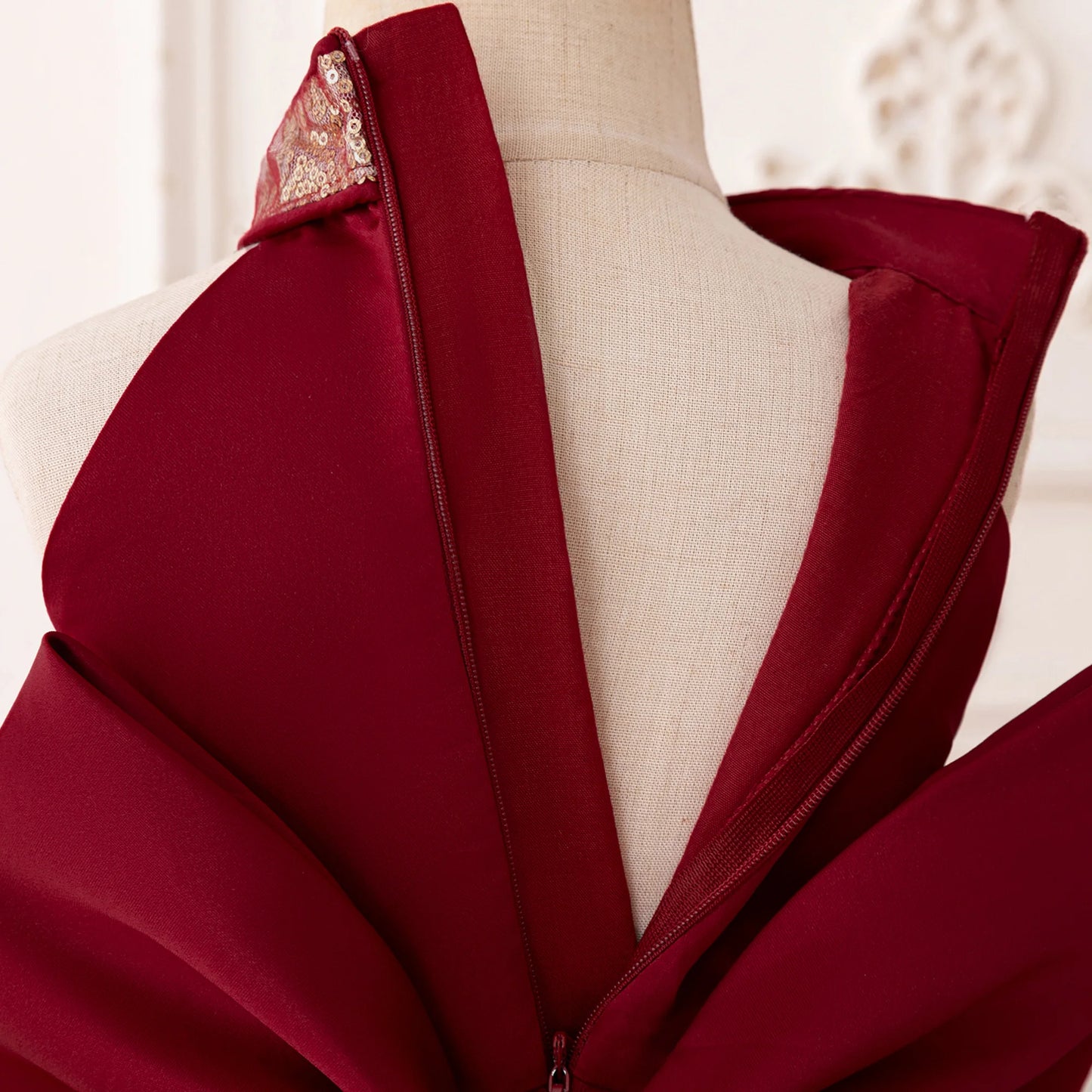 Elegant Baby Party Dress – Sequin Princess Gown with Big Bow & Train