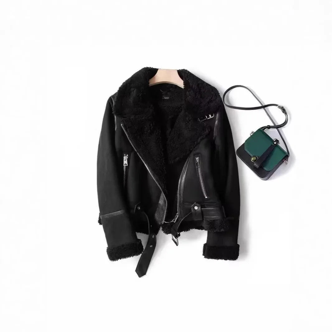 Cozy Chic: Fleece-Lined Fur Jacket for Autumn/Winter