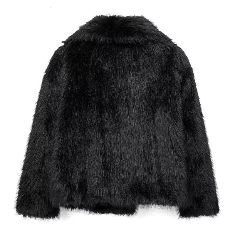New 2025 Faux Fur Outerwear: Plush Wool-Blend Coats