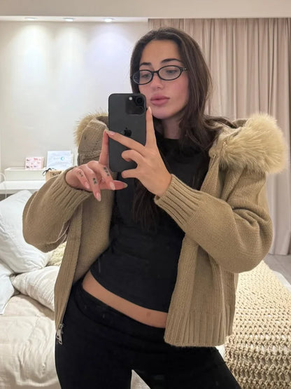 Fashionable Ladies’ Sweater Coat – 2025 Autumn New