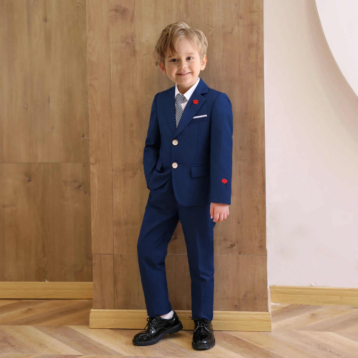 Little Boys’ Handsome Outfit – 3-Piece Suit for Weddings & Parties