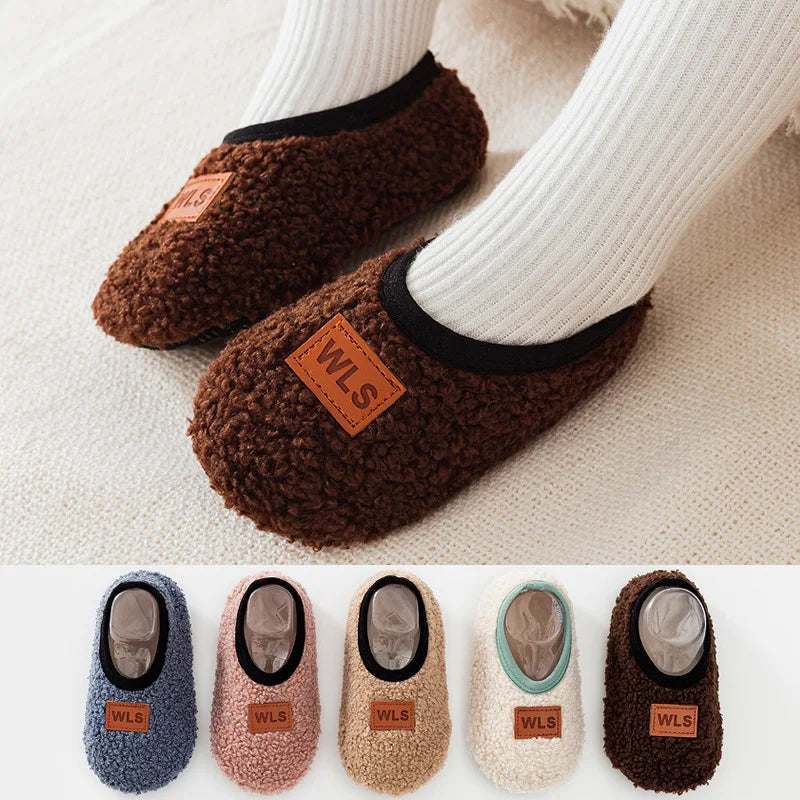 Winter Plush Baby Slippers – Cozy & Non-Slip for Little Feet