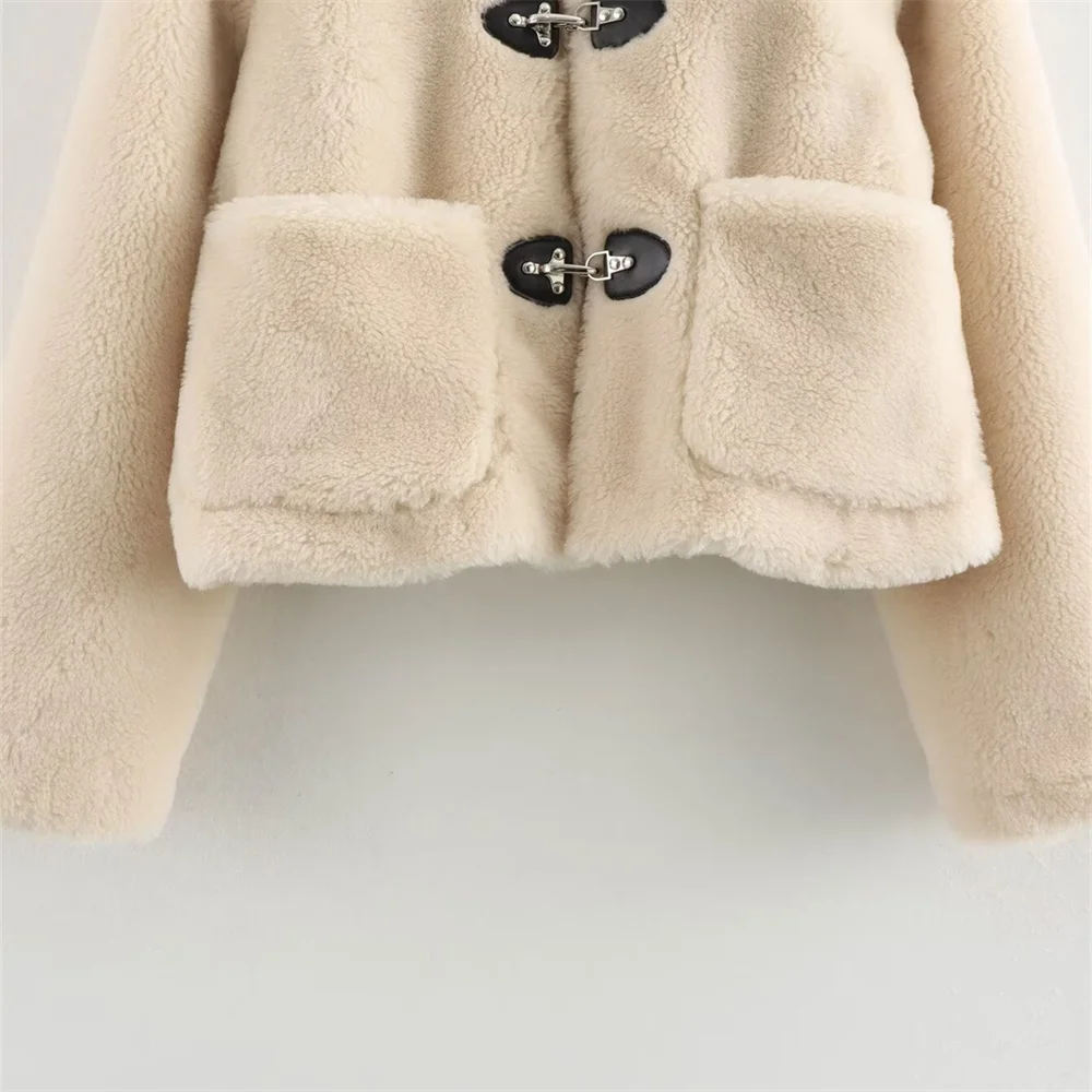 Winter Classic: Women's Round Neck Outerwear