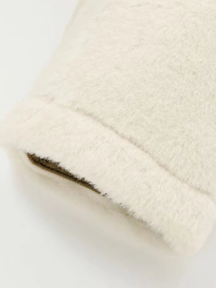 Elegant Faux Fur Outerwear – Long Sleeve Jacket