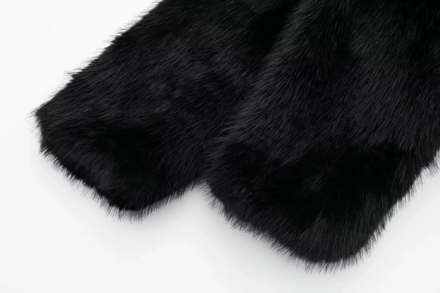 Cozy Black Faux Fur Outerwear – Trendy & Warm