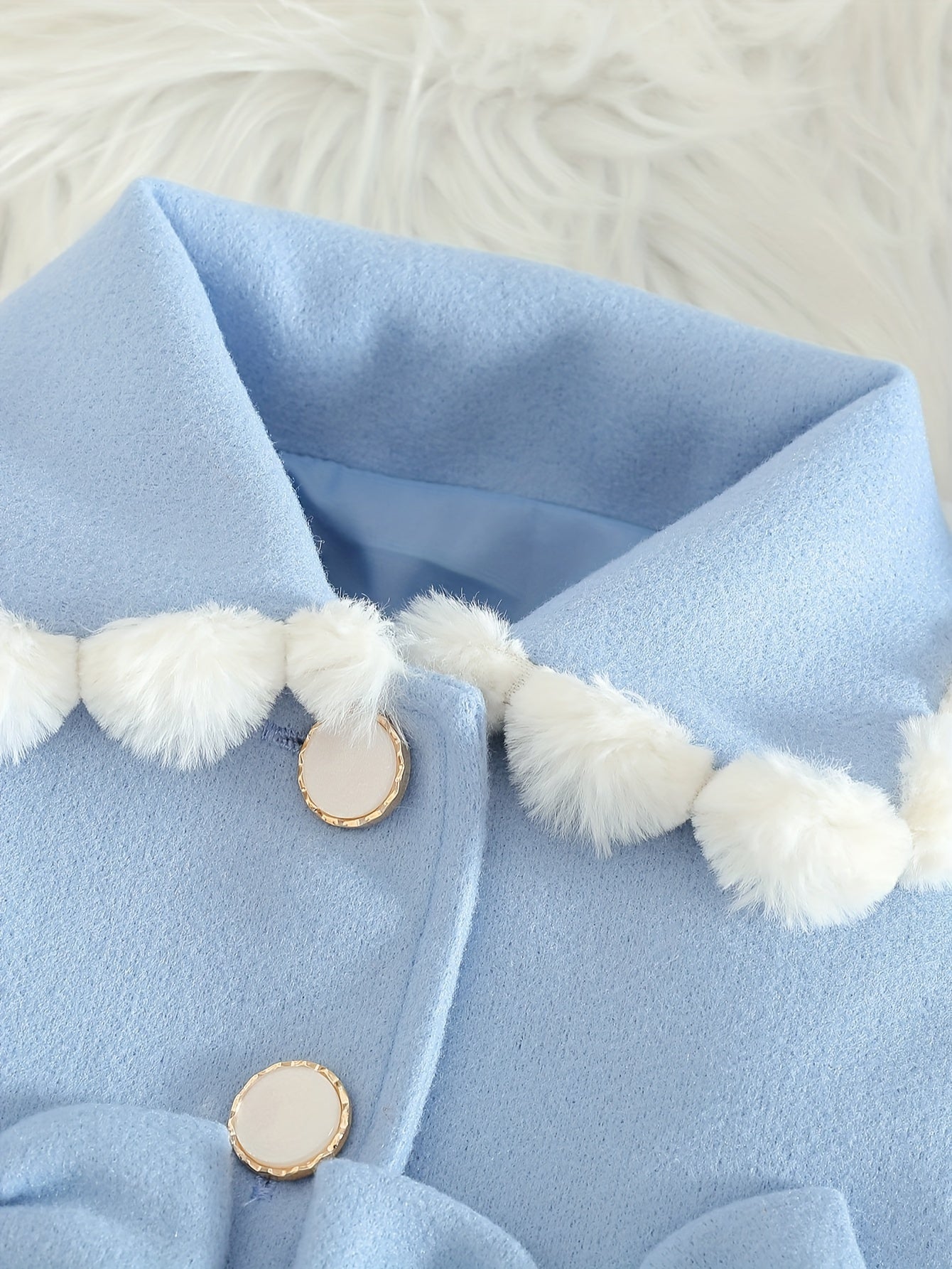 Girls’ Christmas Coat – Big Button, Z-Pleats 2025