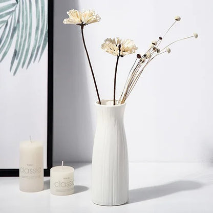 Chic Nordic Plastic Vase: Sleek Flower Pot for Modern Home Decor